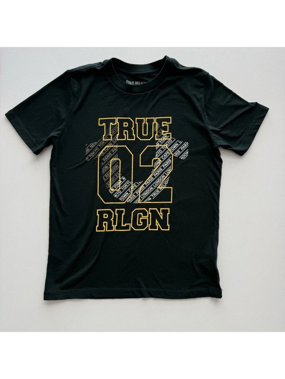 True Religion Men’s Black Graphic T Shirt Crew Neck Short Sleeve Size Large